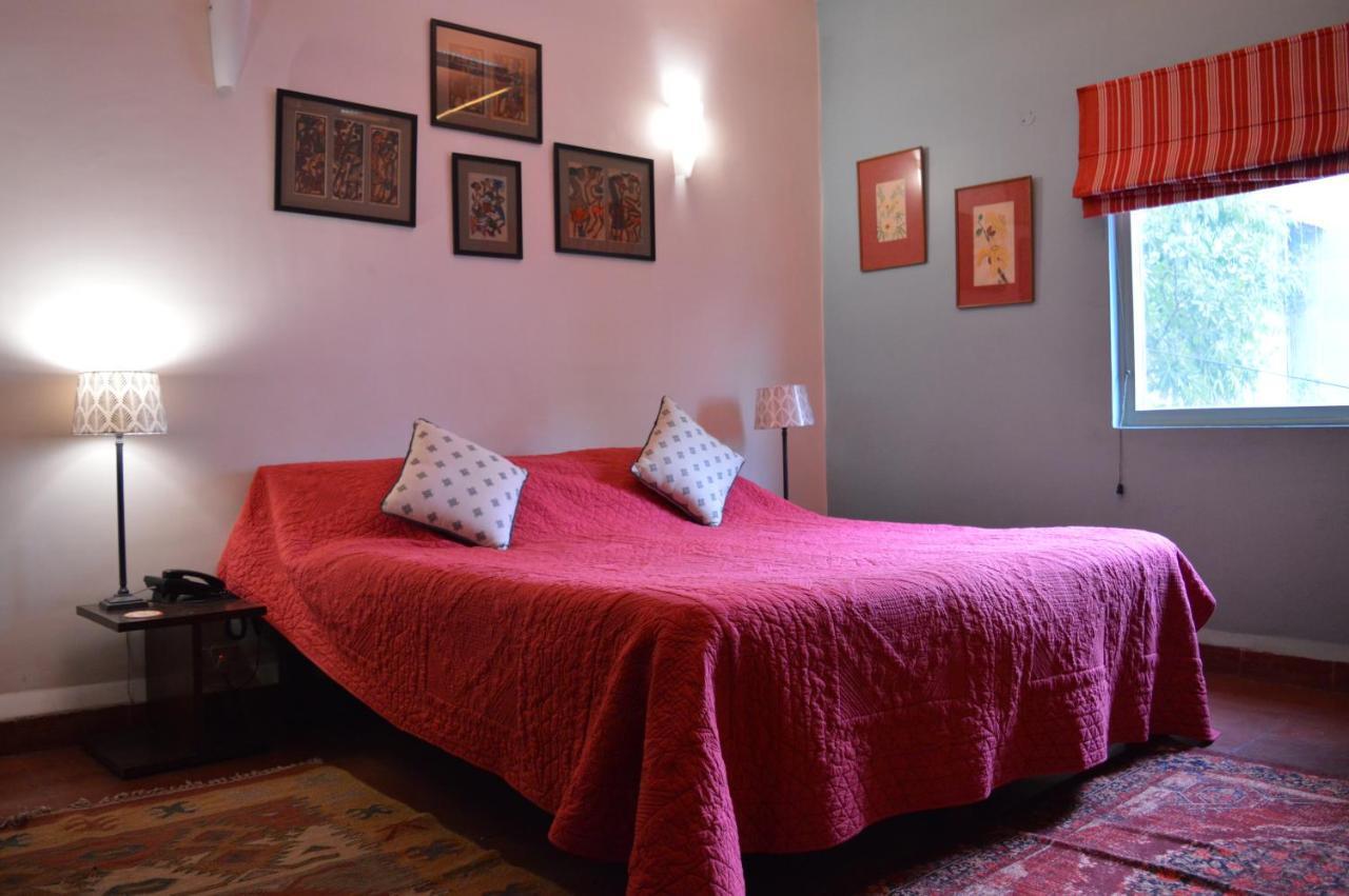 G 49 Bed & Breakfast Nové Dillí Exteriér fotografie